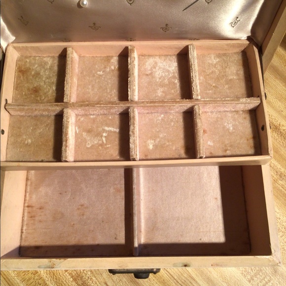 Bond Street Storage & Organization Vtg Bond Street Jewelry Box